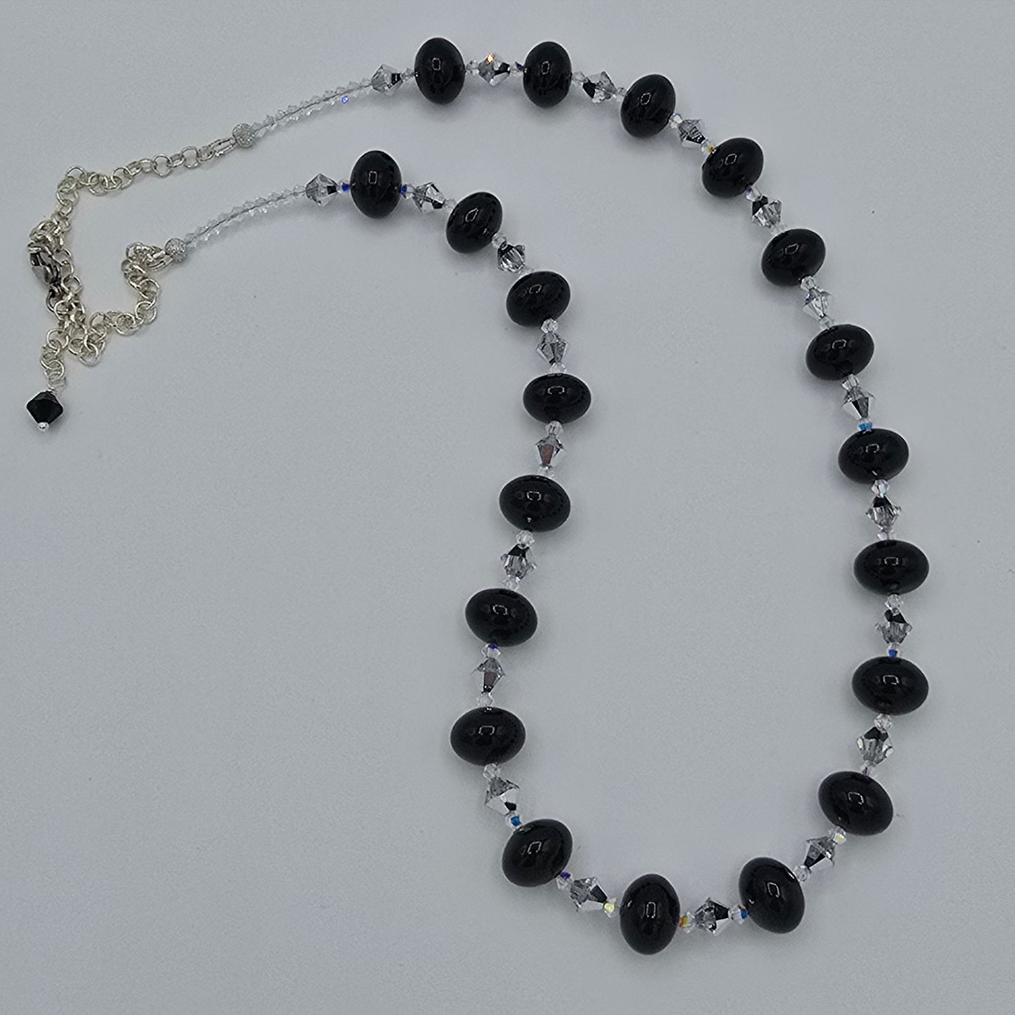 Black Shell Pearls Necklace With Stunning Swarovski Crystals