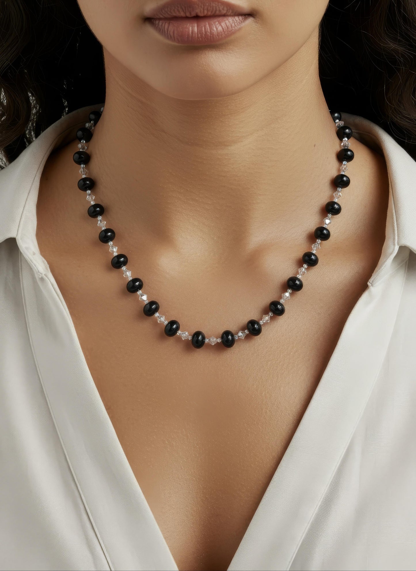 Black Shell Pearls Necklace With Stunning Swarovski Crystals