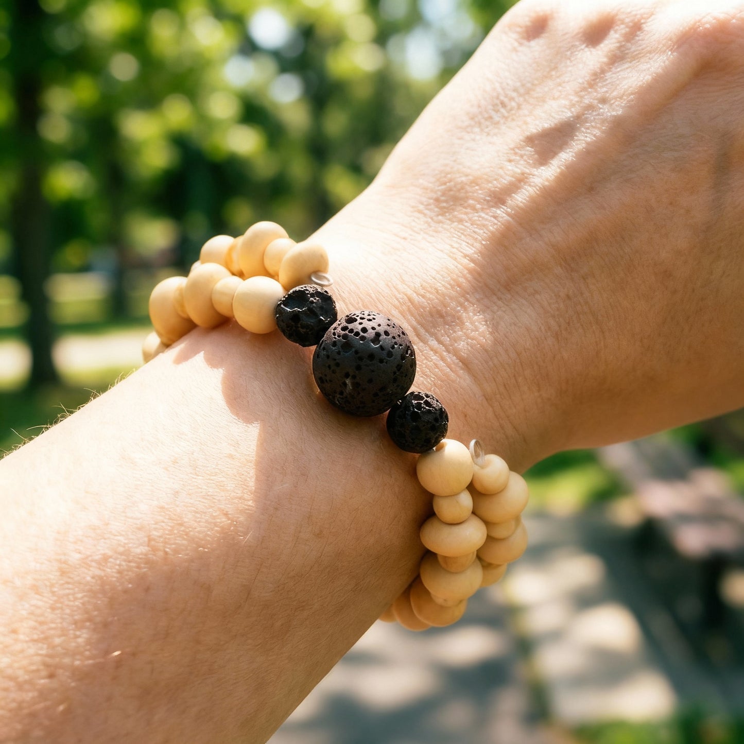 LAVA - Cream Toned Wood and Speckled Cream Glass Beads Bracelet
